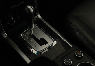 Подержанный автомобиль Nissan Pathfinder 2012 года (10 фото)