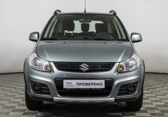 Подержанный автомобиль Suzuki SX4 Hatchback 2011 года (2 фото)