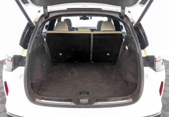 Подержанный автомобиль Infiniti QX50 2021 года (10 фото)