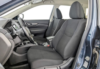 Подержанный автомобиль Nissan X-Trail 2021 года (20 фото)