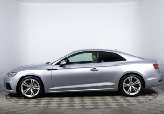 Подержанный автомобиль Audi A5 Coupe 2017 года (8 фото)