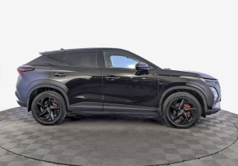 Подержанный автомобиль Omoda C5 2023 года (4 фото)