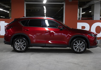 Подержанный автомобиль Mazda CX-5 2023 года (4 фото)