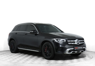 Подержанный автомобиль Mercedes-Benz GLC Coupe 2021 года (3 фото)