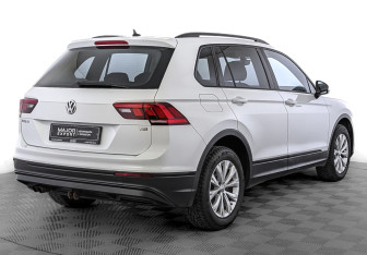 Подержанный автомобиль Volkswagen Tiguan 2017 года (5 фото)