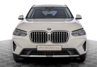Подержанный автомобиль BMW X3 2021 года (2 фото)