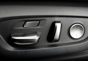 Подержанный автомобиль Lexus LX 2024 года (21 фото)