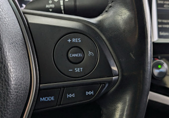 Подержанный автомобиль Toyota Camry Sedan 2020 года (28 фото)