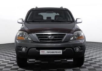 Подержанный автомобиль Kia Sorento 2007 года (2 фото)