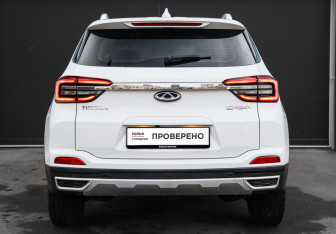 Подержанный автомобиль Chery Tiggo 4 2022 года (5 фото)