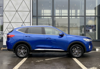 Подержанный автомобиль Haval F7 2022 года (4 фото)