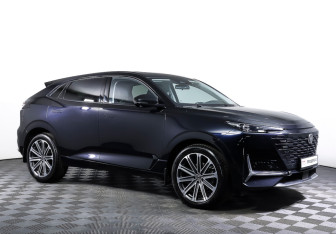 Подержанный автомобиль Changan UNI-K 2023 года (3 фото)