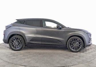 Подержанный автомобиль Changan UNI-T 2023 года (4 фото)