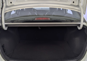 Подержанный автомобиль Kia Rio Sedan 2019 года (10 фото)