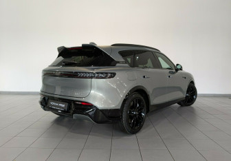 Новый Voyah Free 2025 (2 фото)