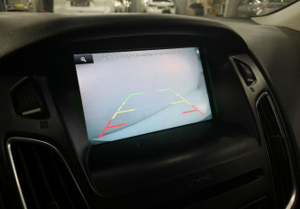 Подержанный автомобиль Ford Focus Wagon 2016 года (15 фото)