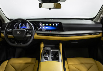 Подержанный автомобиль Changan Hunter Plus 2023 года (13 фото)