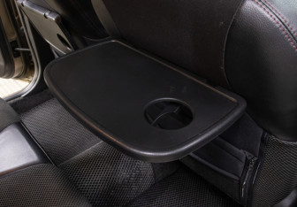 Подержанный автомобиль Nissan Note 2006 года (18 фото)