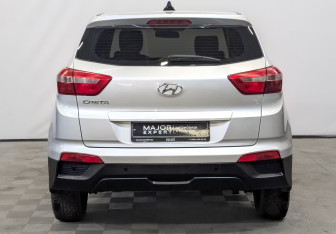Подержанный автомобиль Hyundai Creta 2019 года (6 фото)