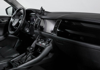 Подержанный автомобиль Skoda Kodiaq 2023 года (9 фото)