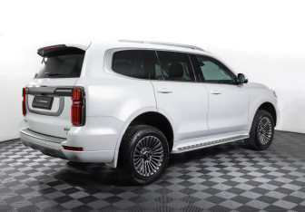 Подержанный автомобиль Tank 500 2023 года (5 фото)