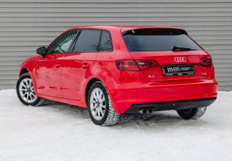 Подержанный автомобиль Audi A3 Hatchback 2013 года (7 фото)