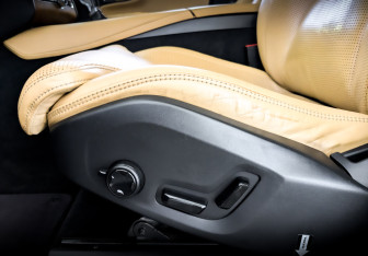 Подержанный автомобиль Volvo XC90 2015 года (21 фото)