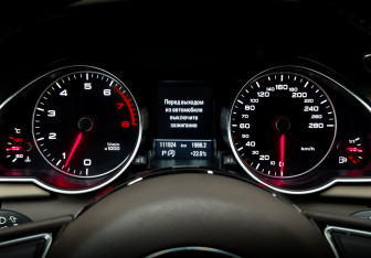 Подержанный автомобиль Audi A5 Liftback 2014 года (13 фото)