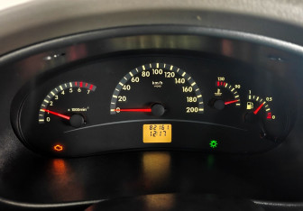 Подержанный автомобиль LADA (ВАЗ) Kalina Hatchback 2010 года (12 фото)