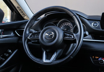 Подержанный автомобиль Mazda 6 Sedan 2019 года (11 фото)