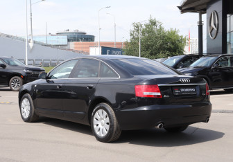 Подержанный автомобиль Audi A6 Sedan 2007 года (7 фото)