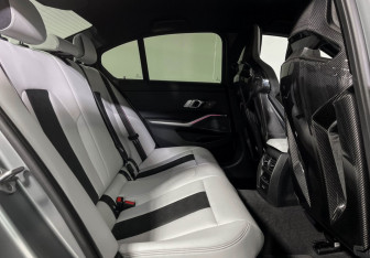 Подержанный автомобиль BMW M3 Sedan 2025 года (14 фото)
