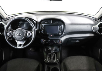 Подержанный автомобиль Kia Soul 2020 года (9 фото)