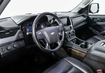 Подержанный автомобиль Chevrolet Tahoe 2016 года (9 фото)