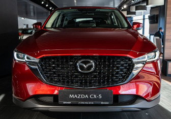 Новый Mazda CX-5 2025 (2 фото)
