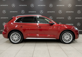 Подержанный автомобиль Audi Q5 2019 года (4 фото)
