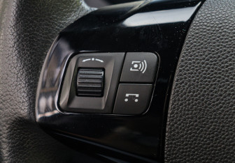 Подержанный автомобиль Opel Corsa 2012 года (17 фото)