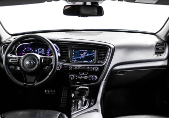Подержанный автомобиль Kia Optima Sedan 2015 года (11 фото)