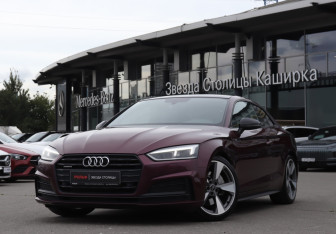 Подержанный автомобиль Audi A5 Coupe 2017 года (24 фото)