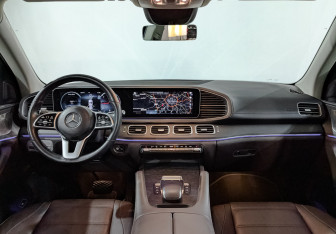 Подержанный автомобиль Mercedes-Benz GLE 2022 года (14 фото)