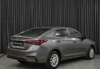 Подержанный автомобиль Hyundai Solaris Sedan 2019 года (4 фото)