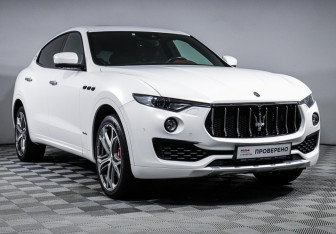 Подержанный автомобиль Maserati Levante 2018 года (3 фото)