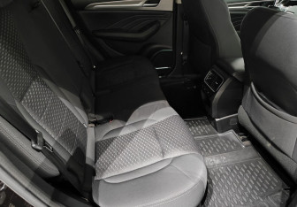 Подержанный автомобиль Haval F7 2021 года (11 фото)