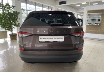 Подержанный автомобиль Skoda Kodiaq 2019 года (6 фото)