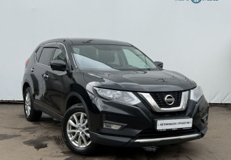 Подержанный автомобиль Nissan X-Trail 2019 года (3 фото)