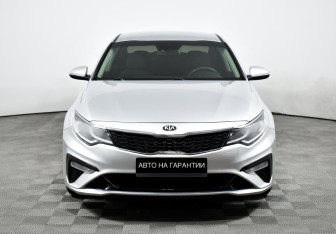 Подержанный автомобиль Kia Optima Sedan 2019 года (2 фото)
