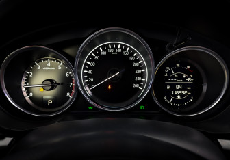 Подержанный автомобиль Mazda CX-5 2021 года (13 фото)