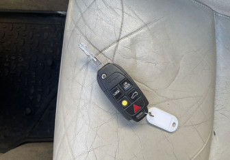 Подержанный автомобиль Volvo XC90 2008 года (18 фото)