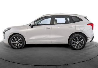 Подержанный автомобиль Haval Jolion 2022 года (9 фото)