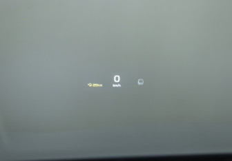 Подержанный автомобиль Geely Tugella 2022 года (13 фото)